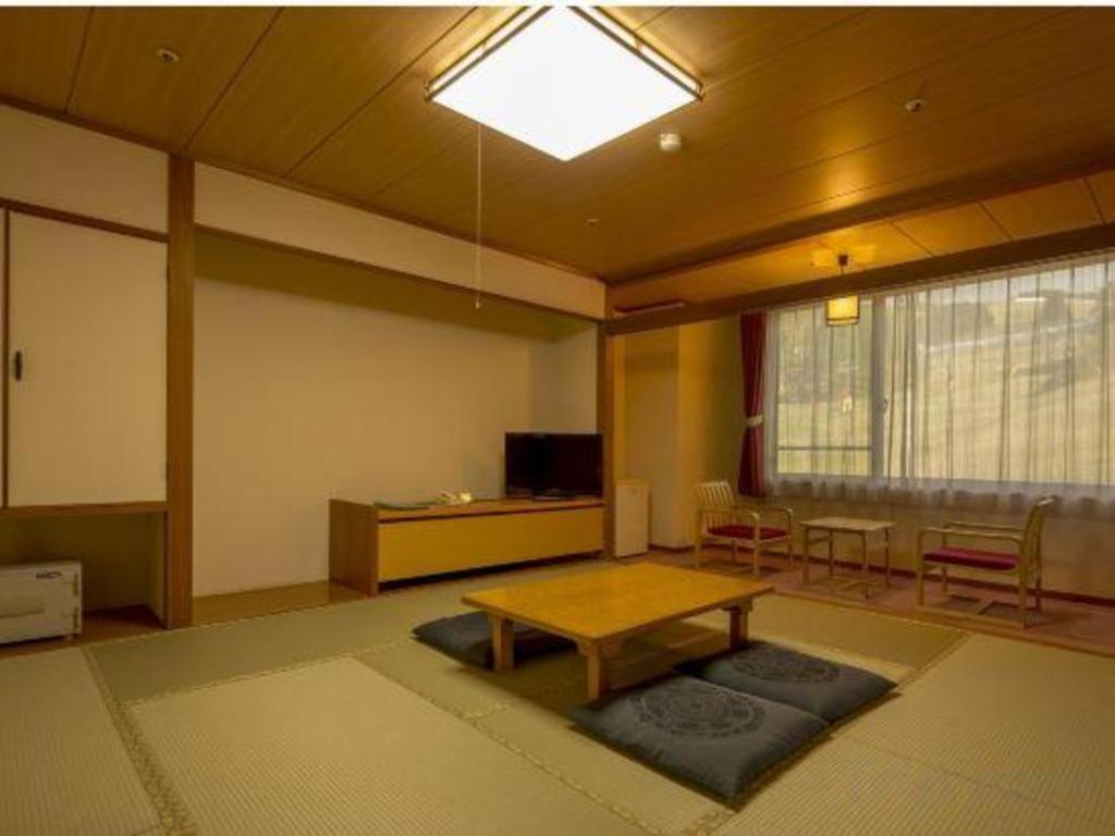 Washigatake Kogen Hotel Rainbow Gujo Exterior foto