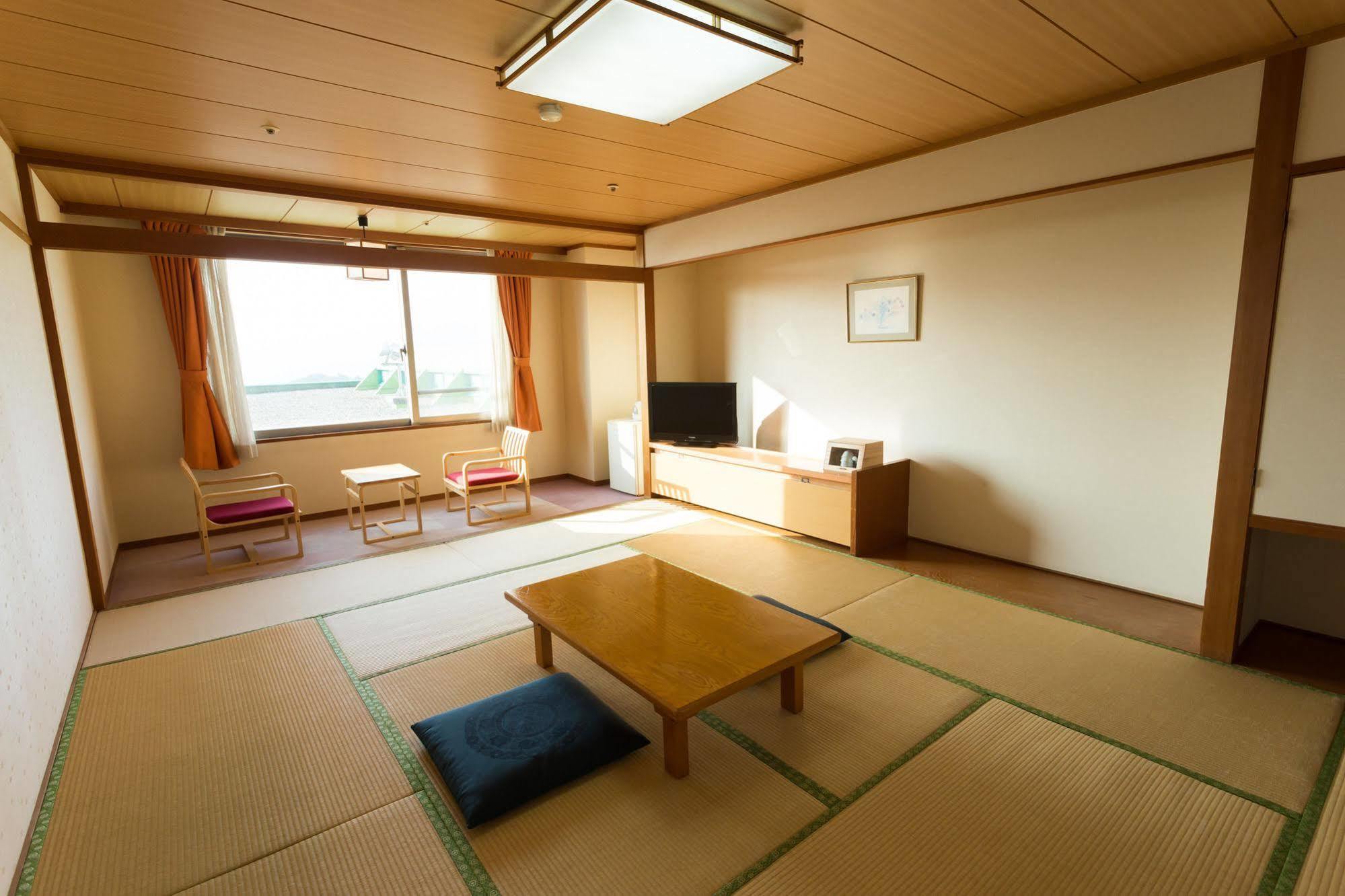 Washigatake Kogen Hotel Rainbow Gujo Exterior foto